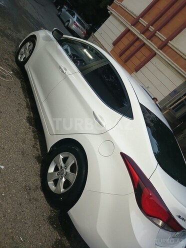 Hyundai Avante 2014, 399,000 km - 1.6 l - Bakı