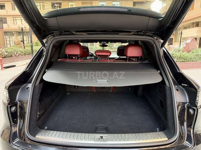 Porsche Cayenne 2018, 122,000 km - 3.0 l - Bakı