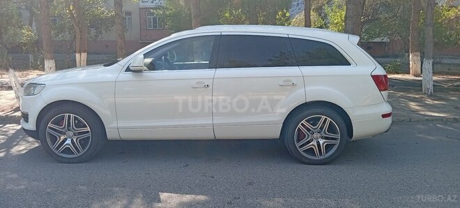 Audi Q7 2006, 257,000 km - 4.2 l - Sumqayıt