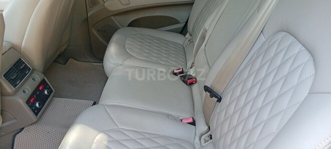Audi Q7 2006, 257,000 km - 4.2 l - Sumqayıt