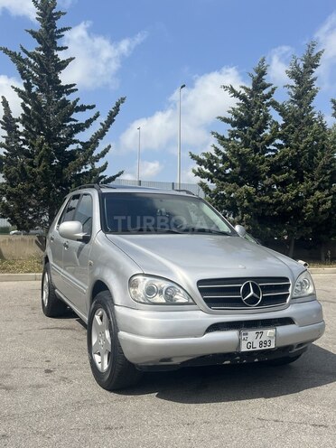 Mercedes ML 320 1999, 280,000 km - 3.2 l - Bakı