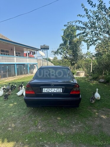 Mercedes C 240 1999, 282,000 km - 2.4 л - Lənkəran