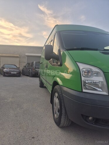 Ford Transit 2011, 245,000 km - 2.4 l - Bakı