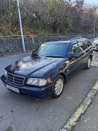 Mercedes C 180 1998, 605,800 km - 1.8 л - Quba