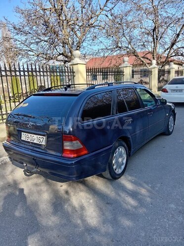 Mercedes C 180 1998, 605,800 km - 1.8 л - Quba