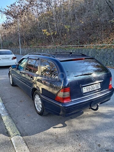 Mercedes C 180 1998, 605,800 km - 1.8 л - Quba