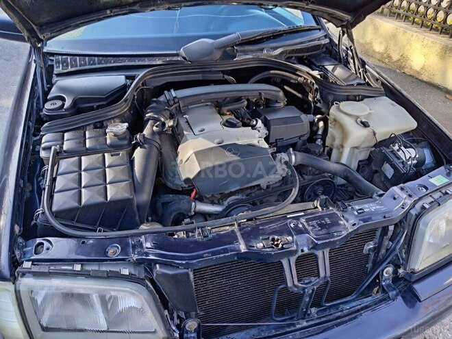 Mercedes C 180 1998, 605,800 km - 1.8 л - Quba