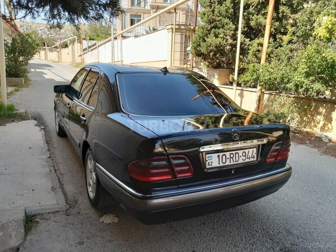 Mercedes E 300 1998, 300,000 km - 3.0 л - Bakı