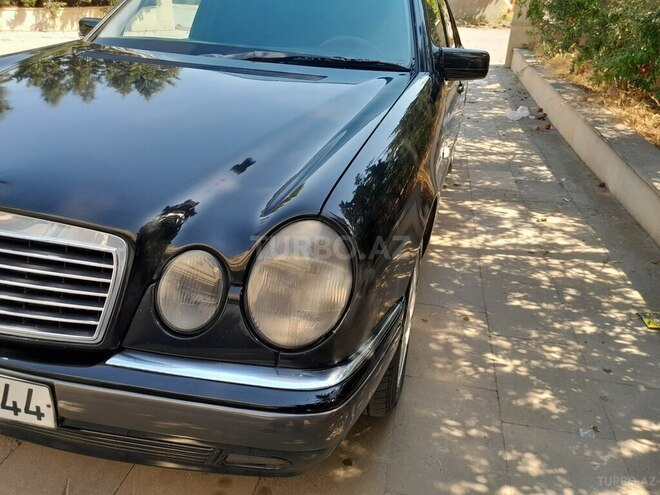 Mercedes E 300 1998, 300,000 km - 3.0 л - Bakı