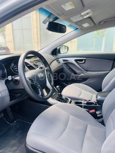Hyundai Elantra 2015, 120,212 km - 1.8 л - Bakı