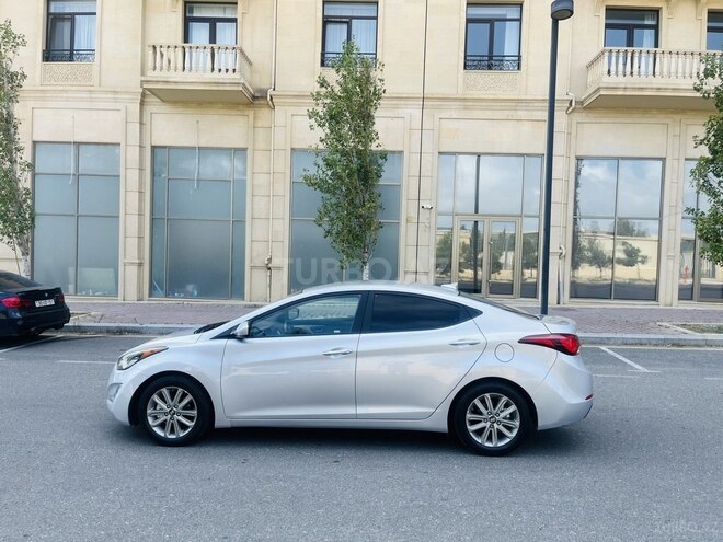 Hyundai Elantra 2015, 120,212 km - 1.8 л - Bakı