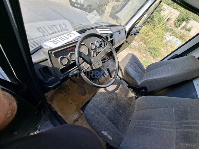 GAZ 3308 2004, 58,600 km - 4.5 л - Quba