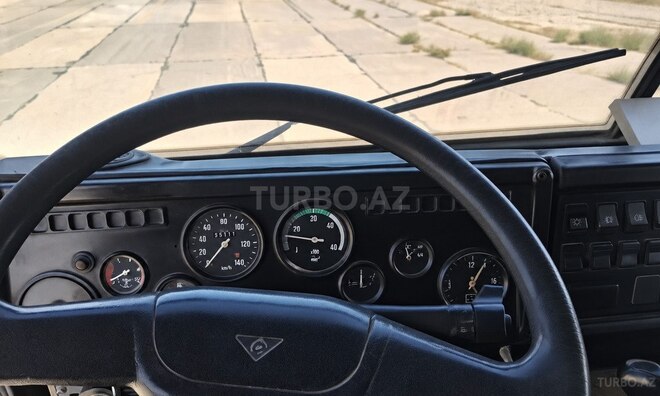 KamAz 55111 1992, 350,000 km - 11.0 l - Tovuz