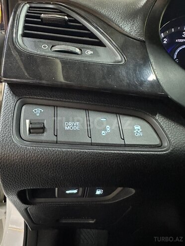 Hyundai Grandeur 2015, 226,200 km - 2.2 л - Bakı