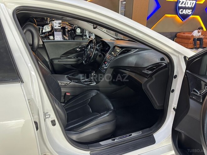Hyundai Grandeur 2015, 226,200 km - 2.2 л - Bakı