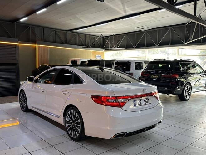 Hyundai Grandeur 2015, 226,200 km - 2.2 л - Bakı