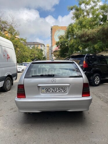 Mercedes C 220 2000, 350,000 km - 2.2 l - Bakı