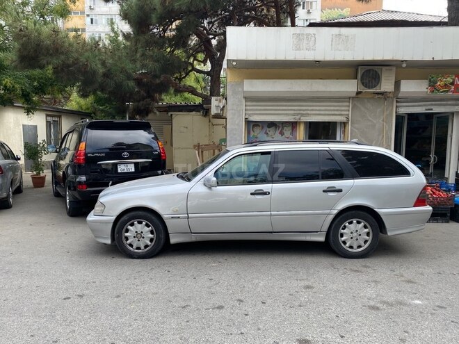 Mercedes C 220 2000, 350,000 km - 2.2 l - Bakı