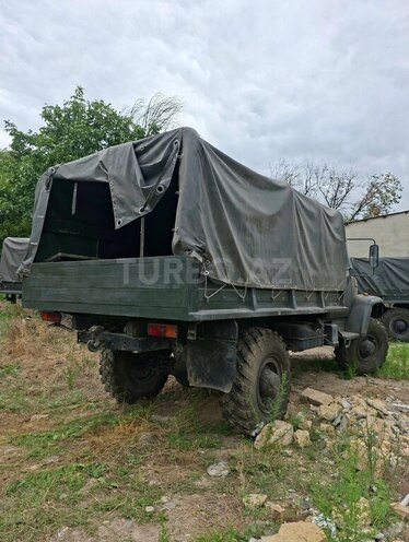GAZ 3308 2004, 58,600 km - 4.5 л - Quba