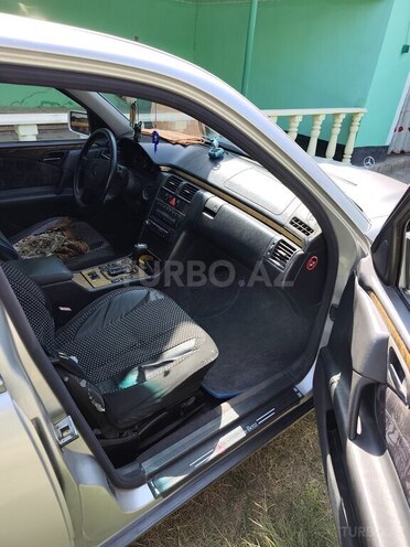 Mercedes E 240 1998, 248,939 km - 2.4 л - İmişli