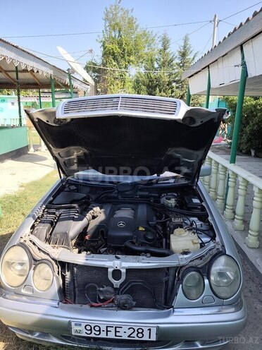 Mercedes E 240 1998, 248,939 km - 2.4 л - İmişli