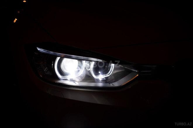 BMW 320 2013, 242,000 km - 1.6 l - Bakı