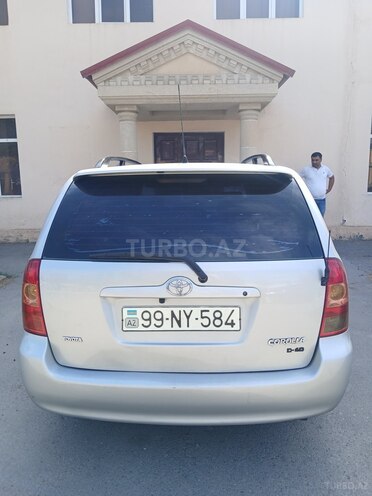 Toyota Corolla 2005, 617,270 km - 1.4 l - Yevlax