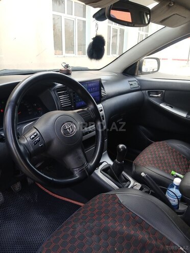 Toyota Corolla 2005, 617,270 km - 1.4 l - Yevlax