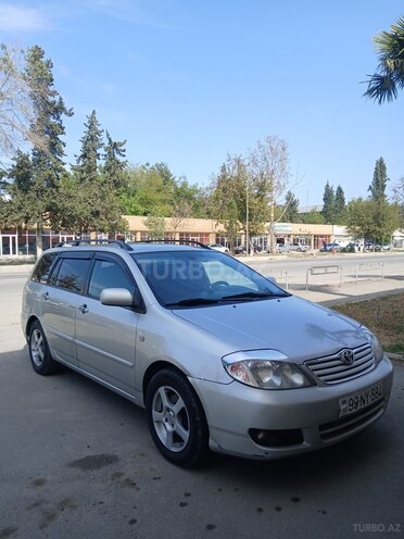 Toyota Corolla 2005, 617,270 km - 1.4 l - Yevlax