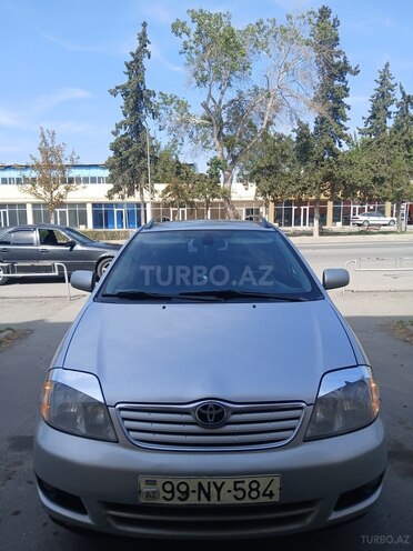 Toyota Corolla 2005, 617,270 km - 1.4 l - Yevlax
