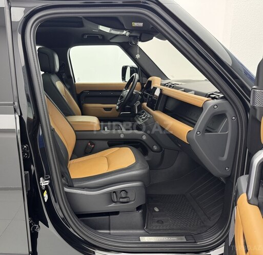 Land Rover Defender 2022, 93,600 km - 3.0 l - Bakı