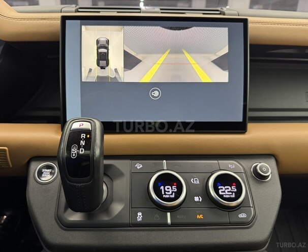 Land Rover Defender 2022, 93,600 km - 3.0 l - Bakı