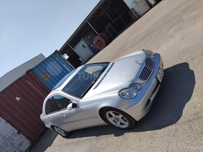 Mercedes C 240 2001, 318,000 km - 2.6 л - Bakı