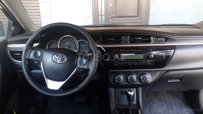 Toyota Corolla 2013, 266,000 km - 1.6 l - Bakı