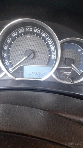 Toyota Corolla 2013, 266,000 km - 1.6 l - Bakı