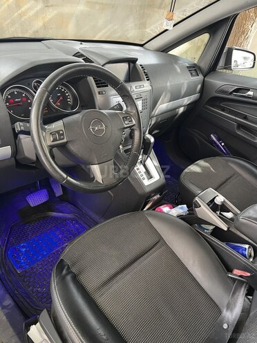 Opel Zafira 2007, 300,000 km - 1.9 l - Xaçmaz