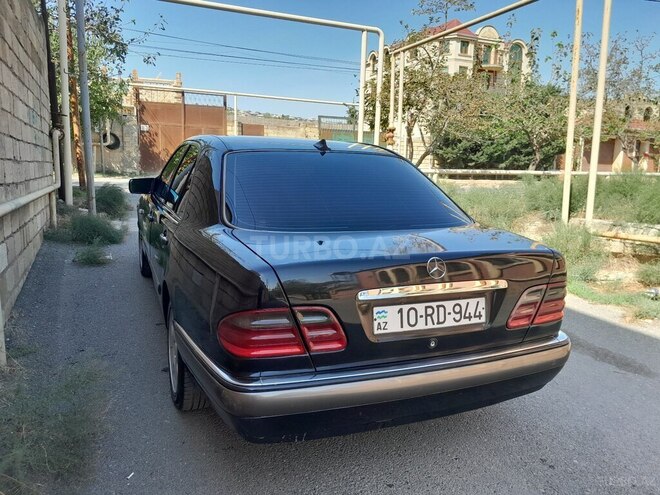 Mercedes E 300 1998, 300,000 km - 3.0 л - Bakı