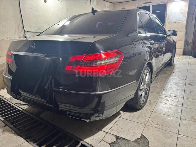 Mercedes E 220 2011, 430,000 km - 2.1 l - Bakı