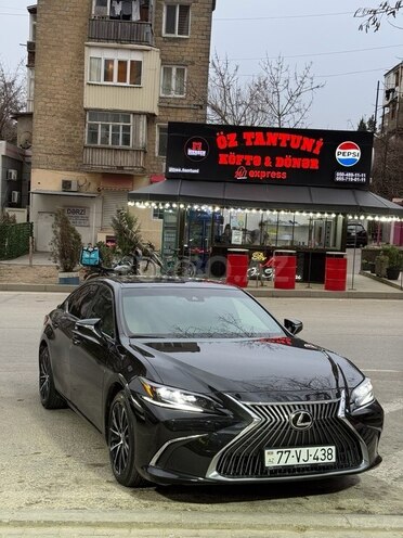 Lexus ES 300h 2023, 53,000 km - 2.5 l - Bakı