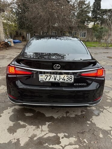 Lexus ES 300h 2023, 53,000 km - 2.5 l - Bakı