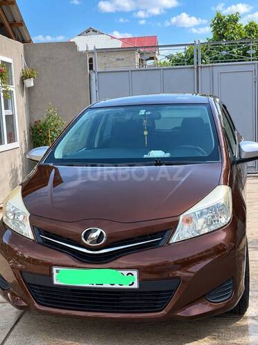 Toyota Vitz 2011, 155,000 km - 1.3 l - Neftçala