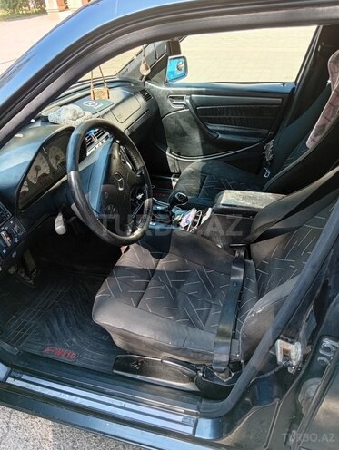 Mercedes C 180 1998, 555,845 km - 1.8 л - Beyləqan