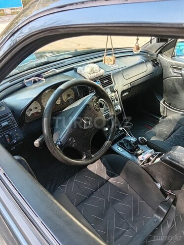 Mercedes C 180 1998, 555,845 km - 1.8 л - Beyləqan
