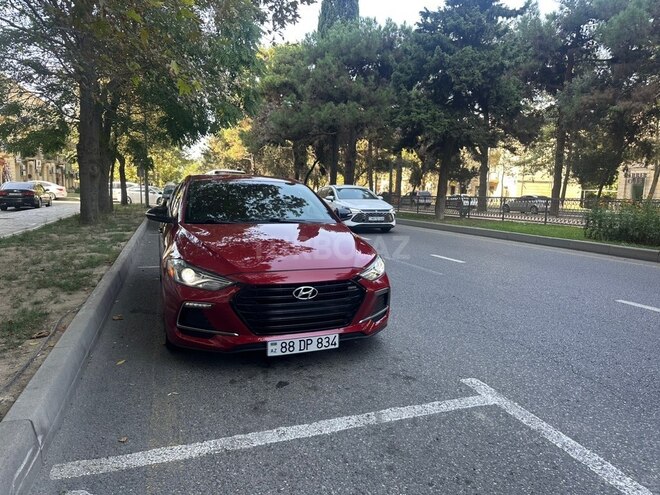Hyundai Elantra 2016, 110,800 km - 1.6 l - Bakı
