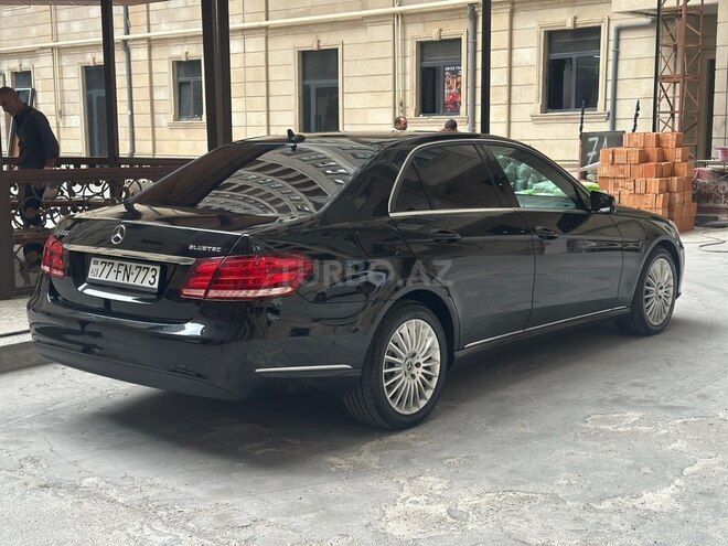Mercedes E 220 2015, 252,000 km - 2.1 l - Bakı