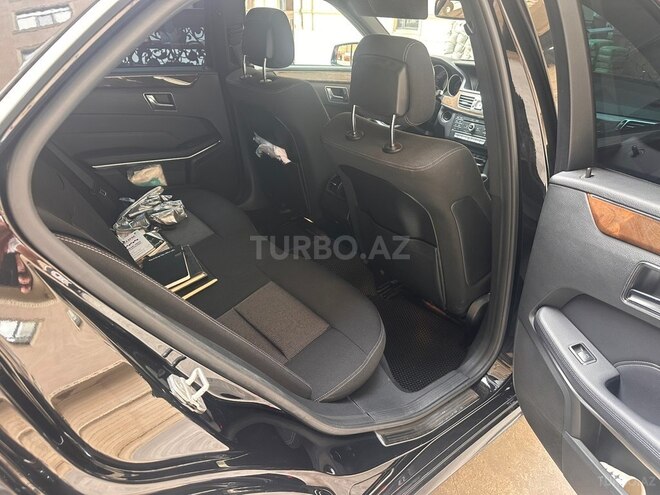Mercedes E 220 2015, 252,000 km - 2.1 l - Bakı