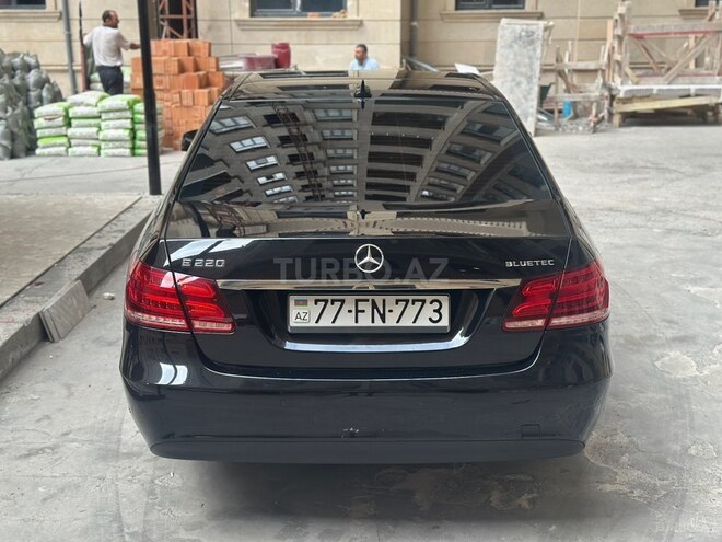Mercedes E 220 2015, 252,000 km - 2.1 l - Bakı