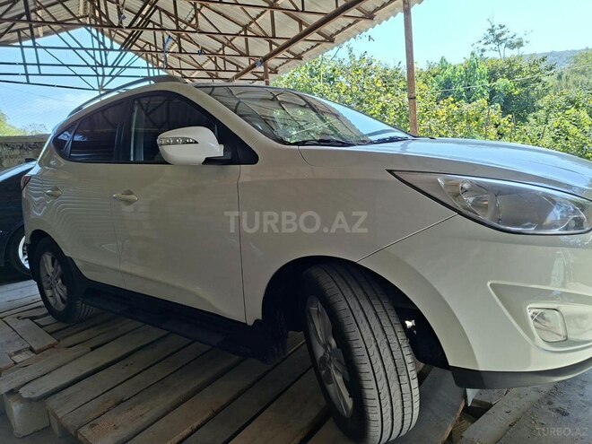 Hyundai ix35 2011, 137,000 km - 2.0 l - Şəki