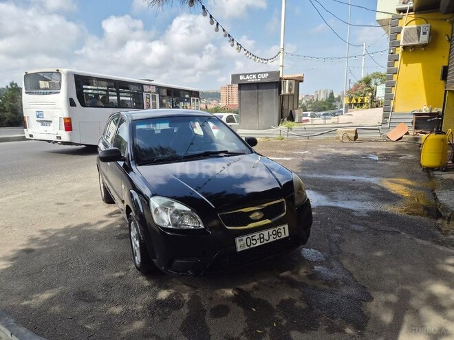 Kia Rio 2009, 292,000 km - 1.4 l - Bakı