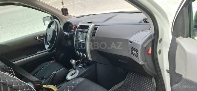 Nissan X-Trail 2008, 245,000 km - 2.5 l - Bakı